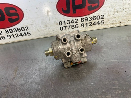 Hydraulic oil filter - head, x